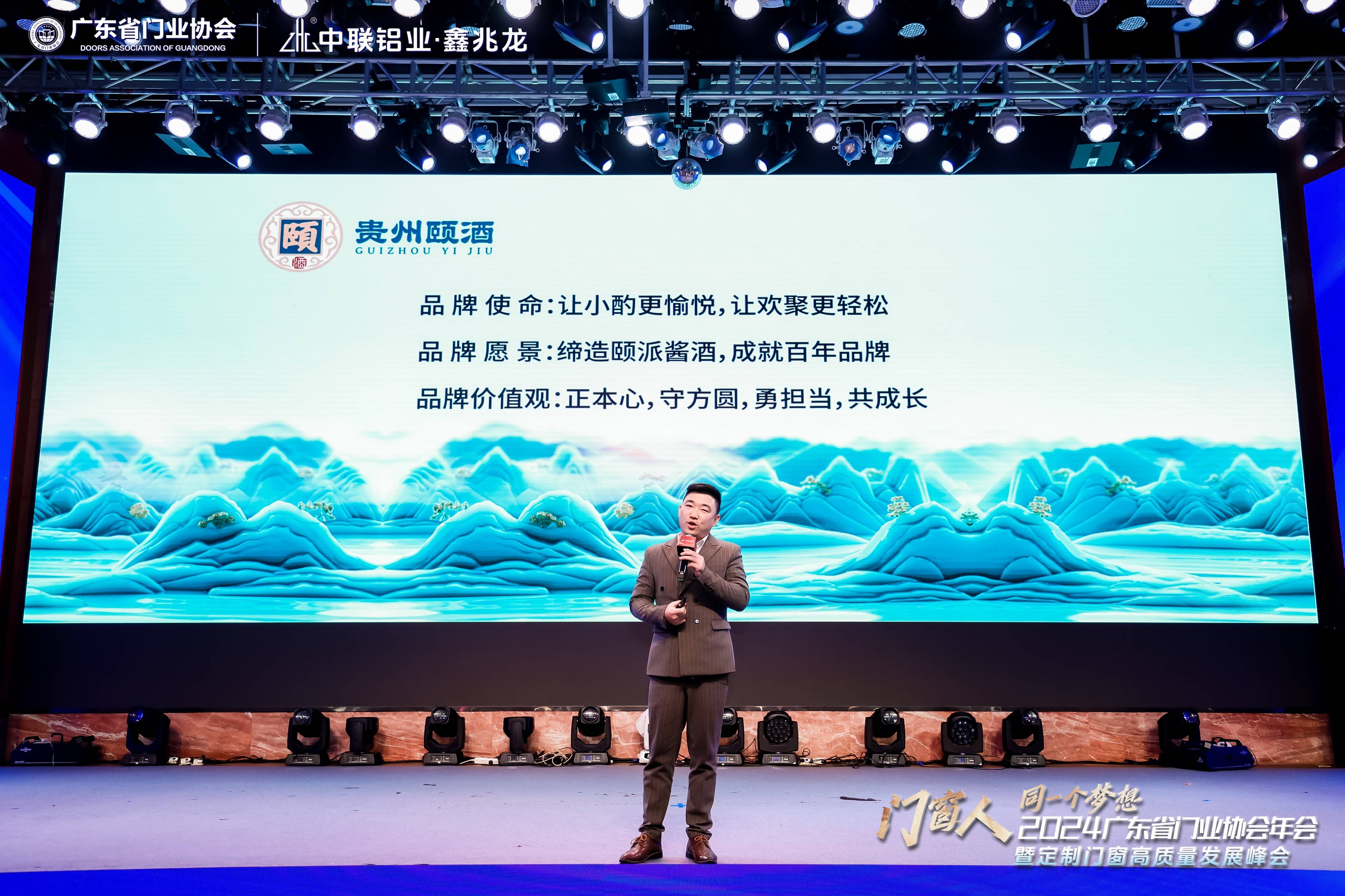 73797d4f-503f-426a-a35a-3b37ca9bb559(1).jpg